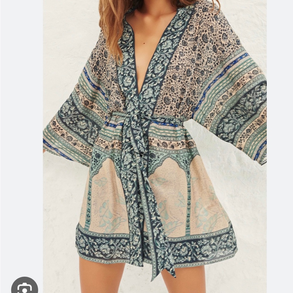 NWT Ba&sh toan floral kimono